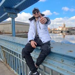 [MTI]/:\deniska/:\'s avatar